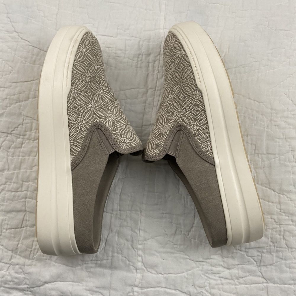 Clarks Cloudsteppers Slip-On Clog -Audreigh Cove - image 6